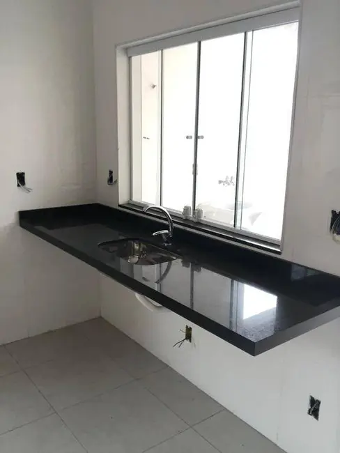 Foto 5 de Sobrado com 3 quartos à venda, 116m2 em Vila Marly, Taubate - SP