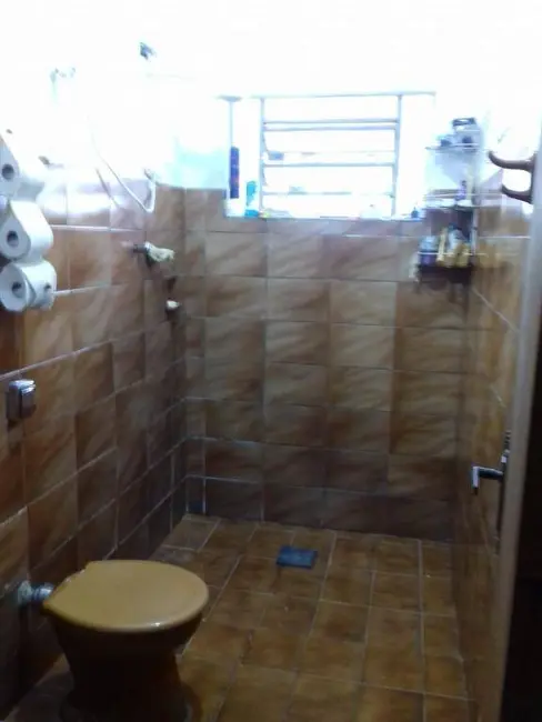 Foto 8 de Casa com 2 quartos à venda, 80m2 em Jardim Gurilândia, Taubate - SP