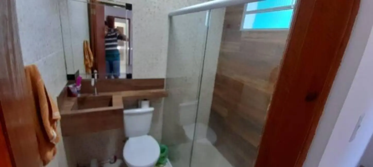 Foto 9 de Sobrado com 3 quartos à venda, 200m2 em Jardim Hípica Pinheiro, Taubate - SP