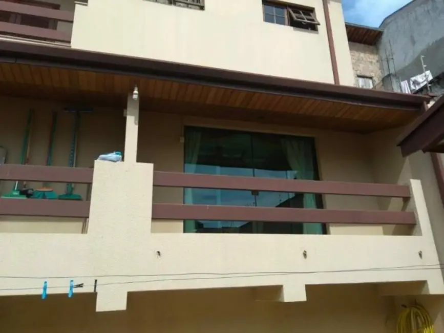 Foto 5 de Sobrado com 4 quartos à venda, 237m2 em Esplanada Independência, Taubate - SP