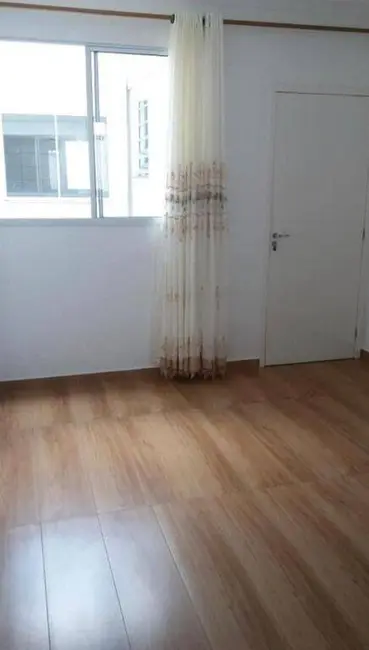 Foto 3 de Apartamento com 2 quartos à venda, 45m2 em Vila São José, Taubate - SP