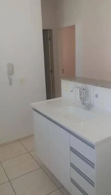Foto 4 de Apartamento com 2 quartos à venda, 45m2 em Vila São José, Taubate - SP