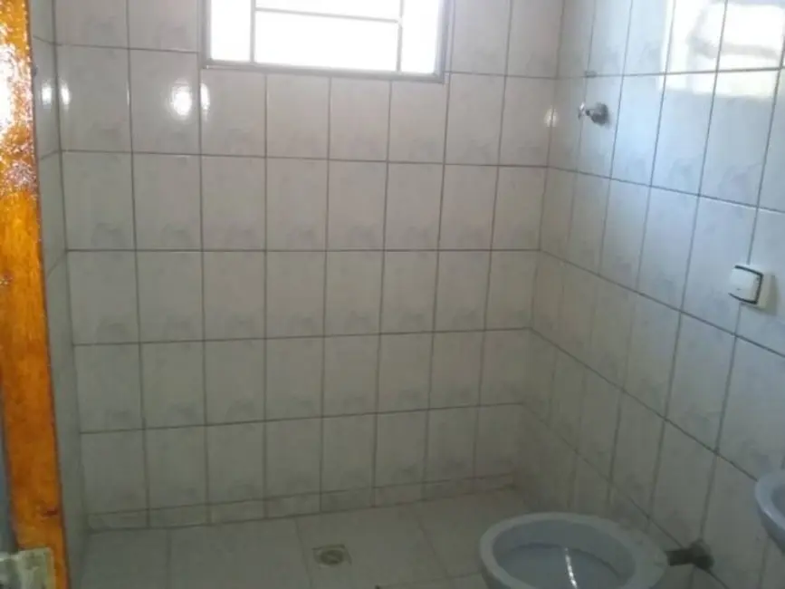 Foto 5 de Casa com 2 quartos à venda, 130m2 em Jardim Bela Vista, Taubate - SP