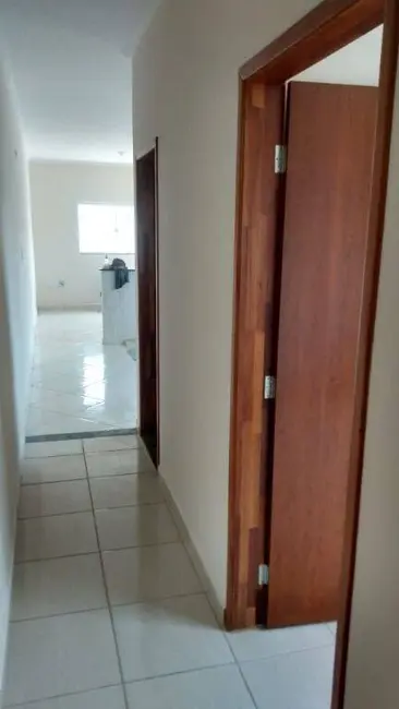 Foto 5 de Casa com 2 quartos à venda, 68m2 em Barreiro, Taubate - SP