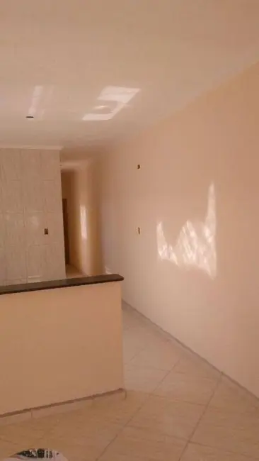 Foto 1 de Casa com 2 quartos à venda, 68m2 em Barreiro, Taubate - SP