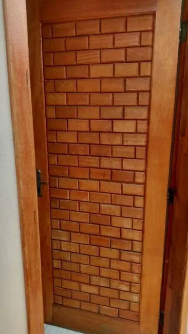 Foto 3 de Casa com 2 quartos à venda, 68m2 em Barreiro, Taubate - SP