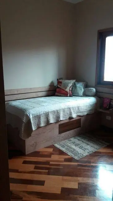 Foto 7 de Casa com 3 quartos à venda, 186m2 em Jardim das Nações, Taubate - SP