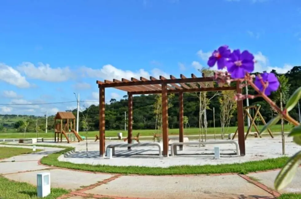 Foto 2 de Terreno / Lote à venda, 286m2 em Taubate - SP