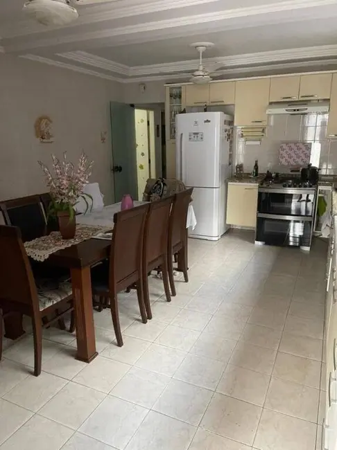 Foto 6 de Casa com 3 quartos à venda, 190m2 em Tremembe - SP