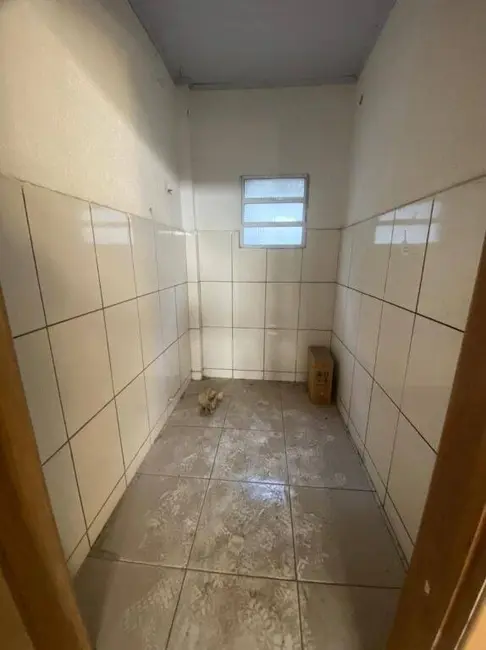 Foto 4 de Armazém / Galpão para alugar, 250m2 em Vila São Geraldo, Taubate - SP