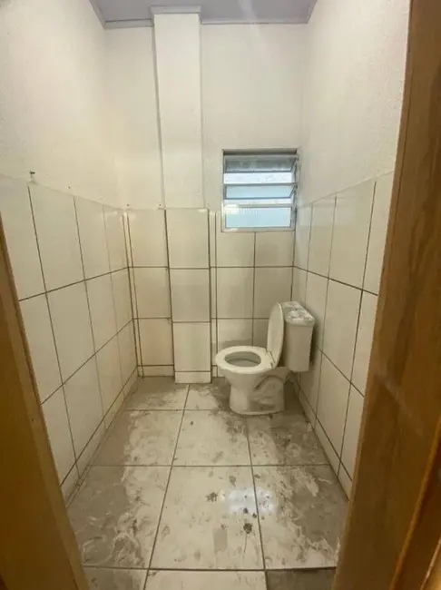 Foto 5 de Armazém / Galpão para alugar, 250m2 em Vila São Geraldo, Taubate - SP