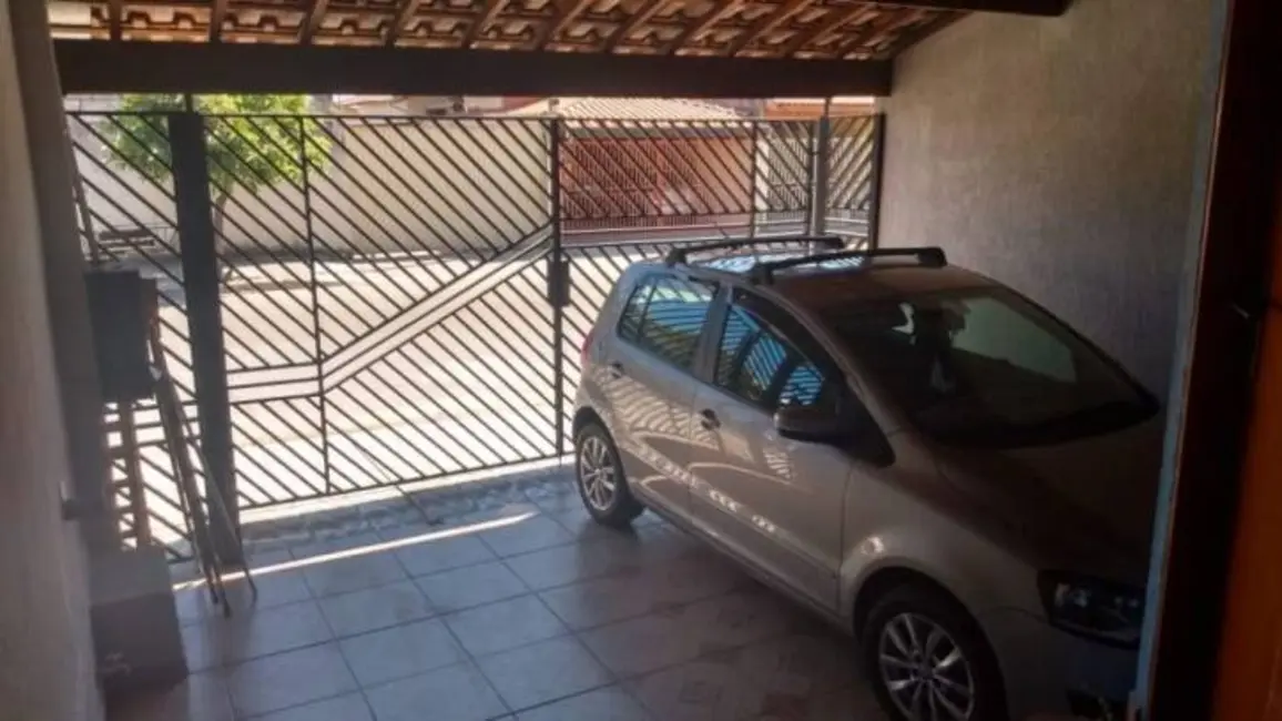 Casa com 2 quartos à venda, 73m2 em Pindamonhangaba - SP - imagem 1 Foto 1 de Casa com 2 quartos à venda, 73m2 em Pindamonhangaba - SP