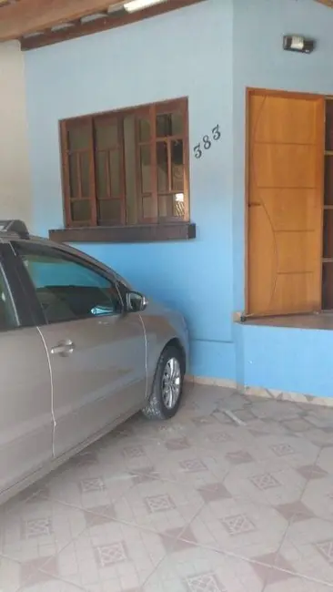 Casa com 2 quartos à venda, 73m2 em Pindamonhangaba - SP - imagem 2 Foto 2 de Casa com 2 quartos à venda, 73m2 em Pindamonhangaba - SP