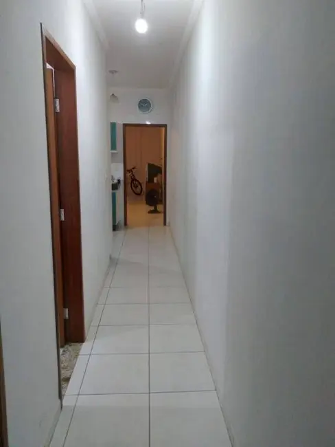Foto 7 de Casa com 2 quartos à venda, 84m2 em Tremembe - SP