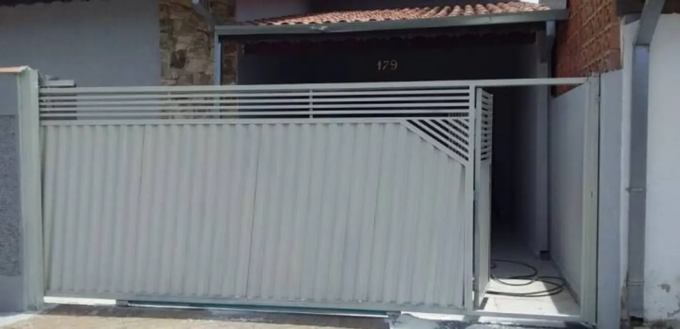 Foto 1 de Casa com 3 quartos à venda, 137m2 em Loteamento Residencial Andrade, Pindamonhangaba - SP