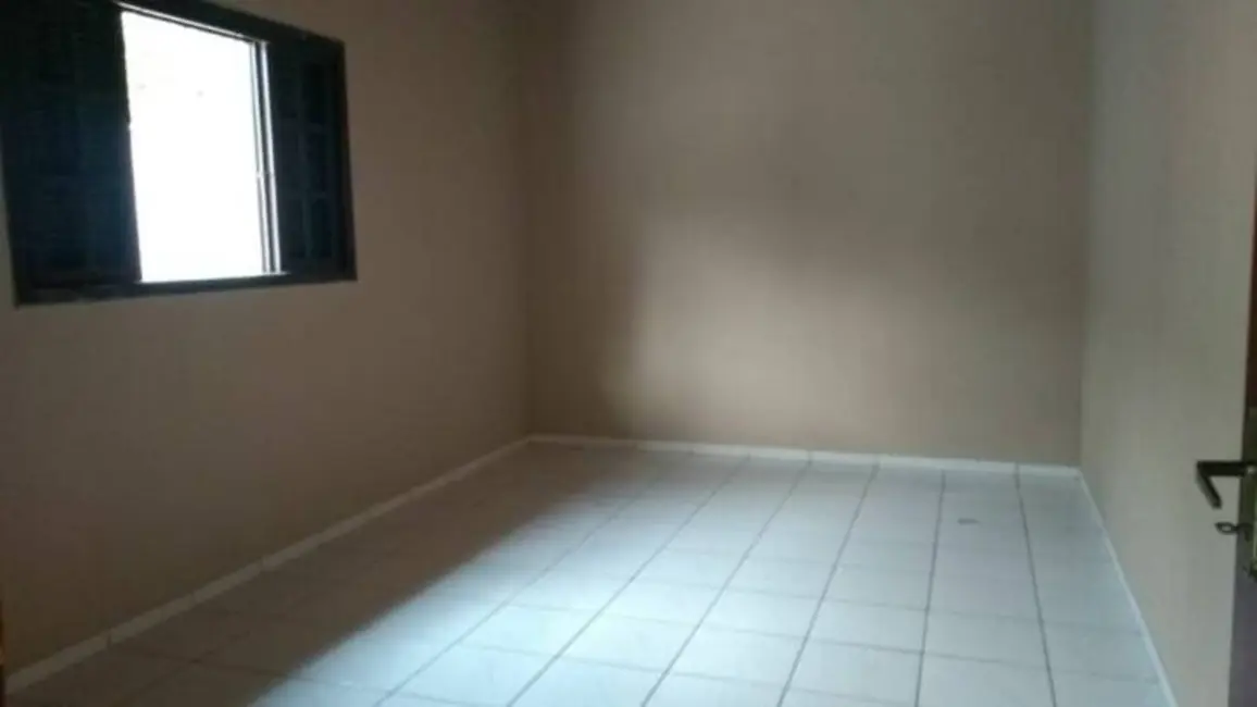 Foto 9 de Casa com 3 quartos à venda, 137m2 em Loteamento Residencial Andrade, Pindamonhangaba - SP