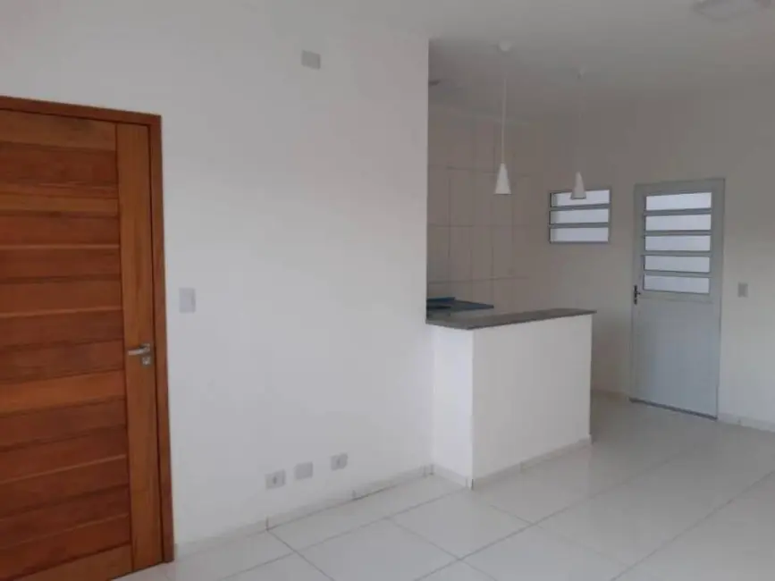 Foto 4 de Casa com 2 quartos à venda, 67m2 em Tremembe - SP