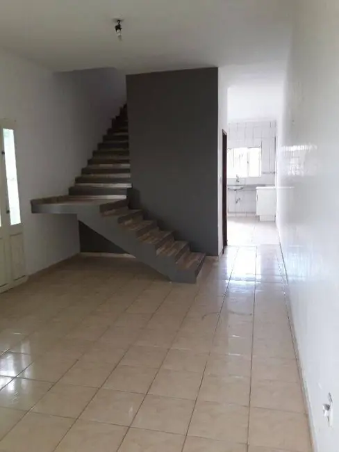 Foto 2 de Sobrado com 3 quartos à venda, 158m2 em Jardim Continental, Taubate - SP