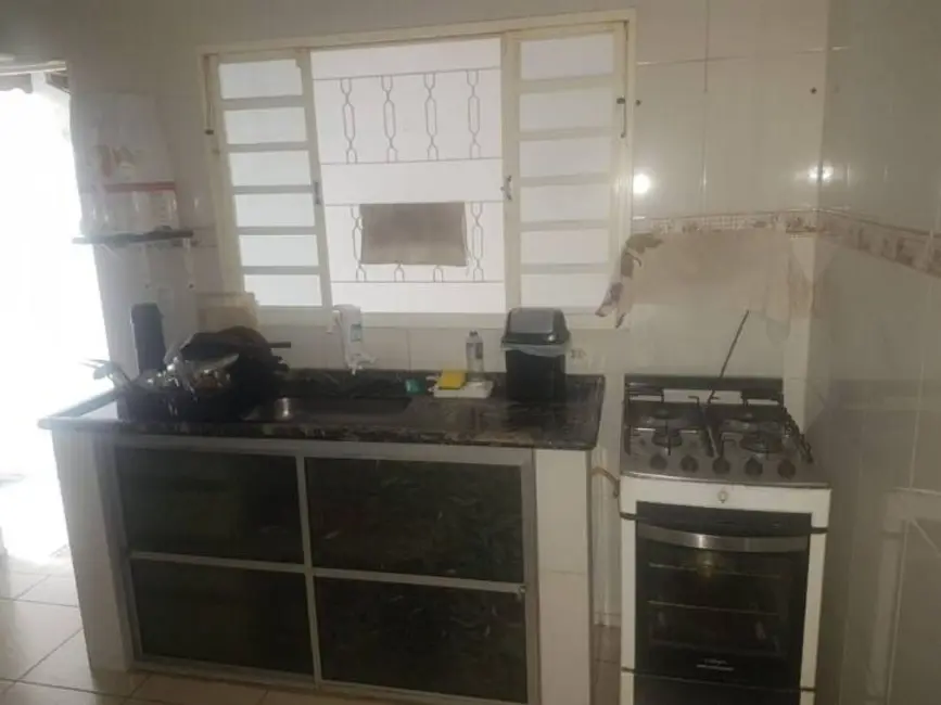 Casa com 3 quartos à venda, 124m2 em Jardim Columbia, Taubate - SP - imagem 4 Foto 4 de Casa com 3 quartos à venda, 124m2 em Jardim Columbia, Taubate - SP