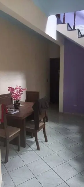 Foto 9 de Sobrado com 4 quartos à venda, 130m2 em Jardim Bela Vista, Taubate - SP