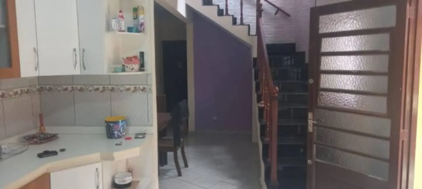 Foto 7 de Sobrado com 4 quartos à venda, 130m2 em Jardim Bela Vista, Taubate - SP