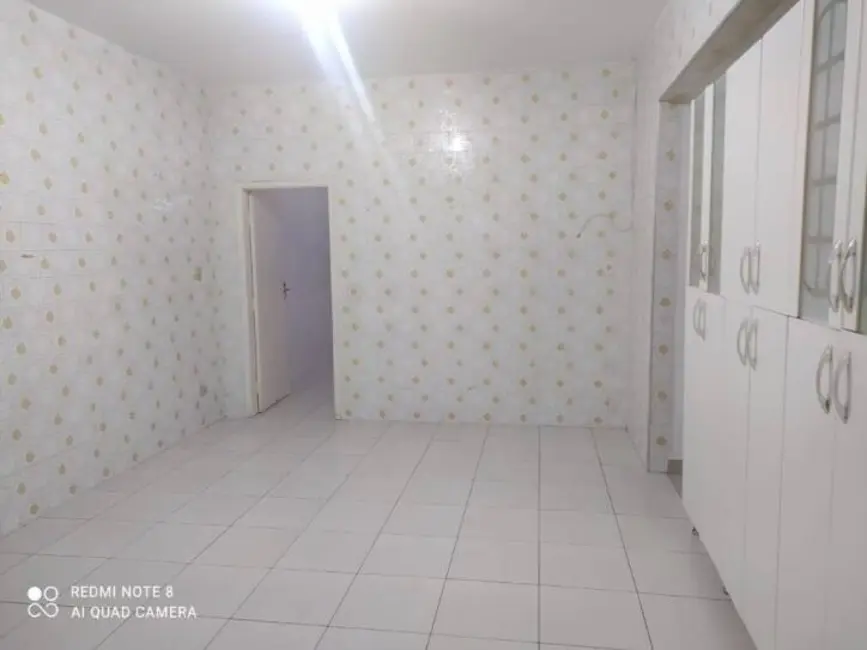 Foto 8 de Casa com 4 quartos à venda, 200m2 em Centro, Taubate - SP