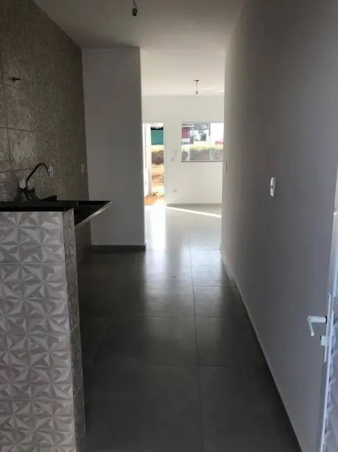 Foto 8 de Casa com 2 quartos à venda, 65m2 em Jardim Cristina, Pindamonhangaba - SP