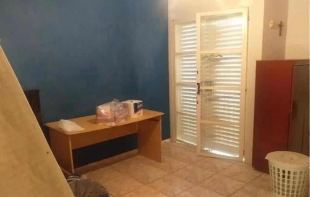 Foto 8 de Sobrado com 2 quartos à venda, 87m2 em Areão, Taubate - SP