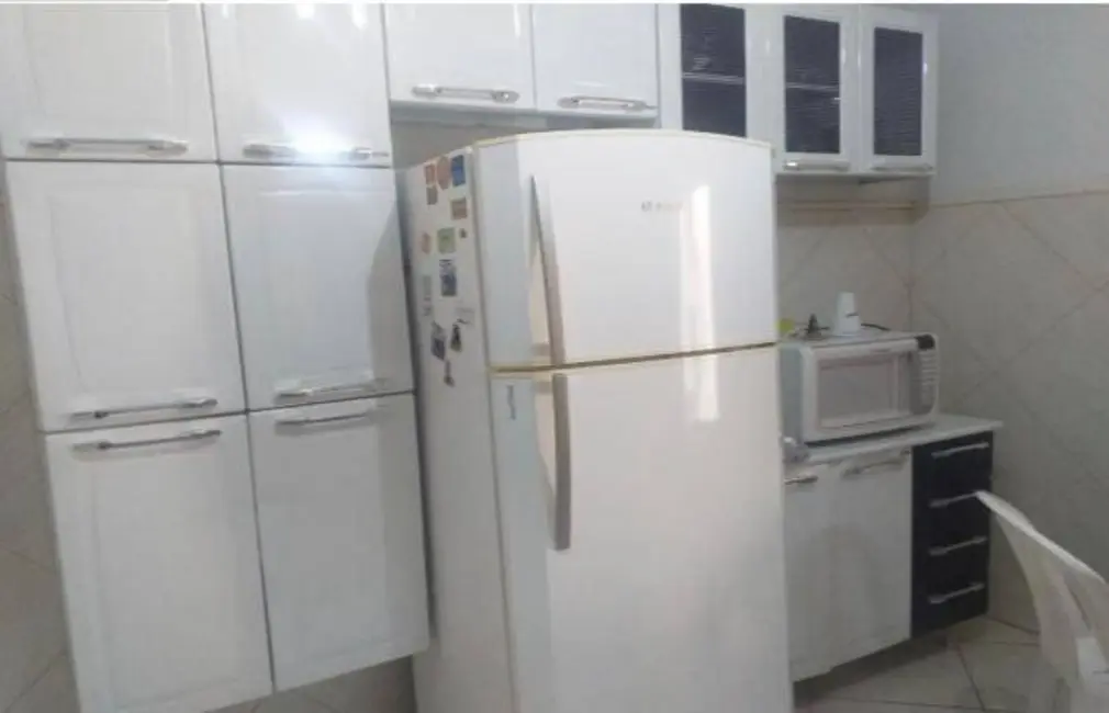 Foto 5 de Sobrado com 2 quartos à venda, 87m2 em Areão, Taubate - SP