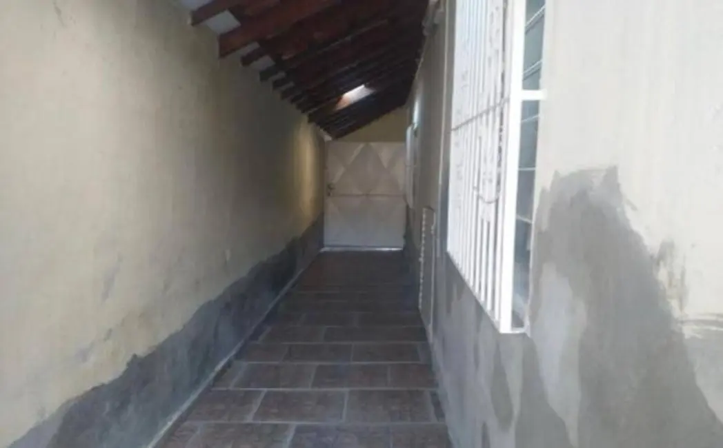 Foto 3 de Sobrado com 2 quartos à venda, 87m2 em Areão, Taubate - SP