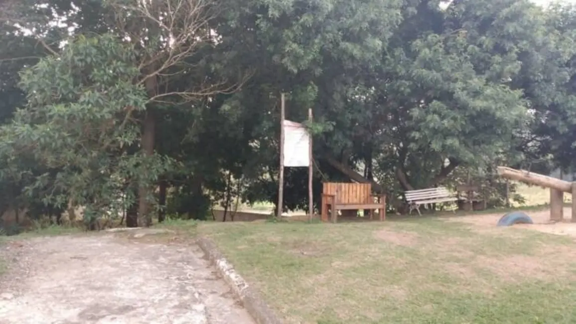 Foto 4 de Casa com 2 quartos à venda, 80m2 em Jardim Cristina, Pindamonhangaba - SP