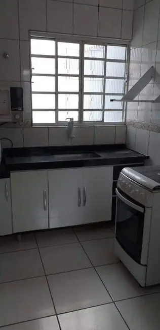 Foto 4 de Casa com 3 quartos à venda, 85m2 em Vila São José, Taubate - SP