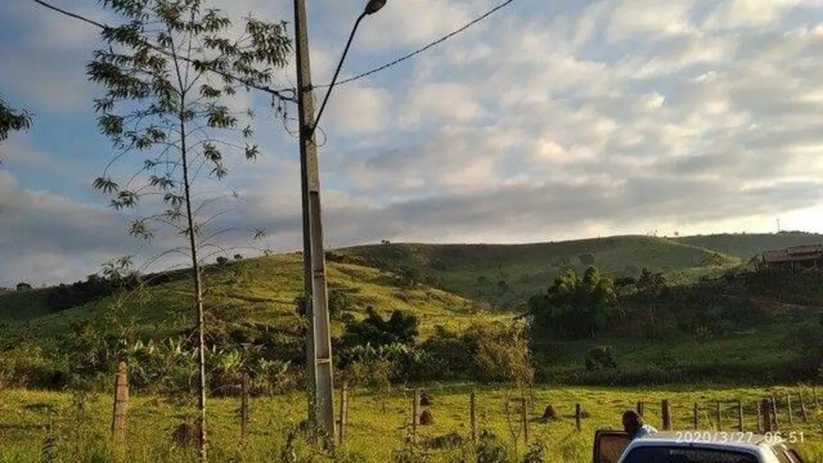 Foto 1 de Terreno / Lote à venda, 2500m2 em Piracangaguá, Taubate - SP