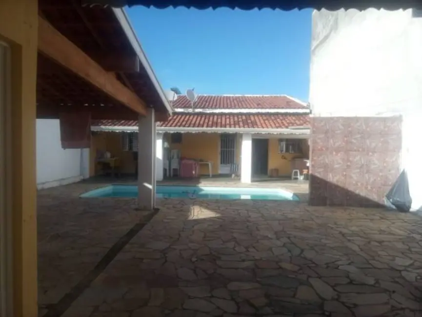 Casa com 3 quartos à venda, 150m2 em Tremembe - SP - imagem 3 Foto 3 de Casa com 3 quartos à venda, 150m2 em Tremembe - SP