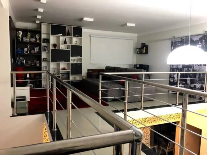 Foto 1 de Sobrado com 4 quartos à venda, 220m2 em Tremembe - SP