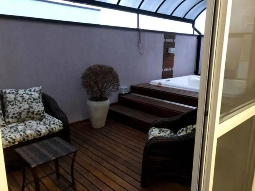 Sobrado com 4 quartos à venda, 220m2 em Tremembe - SP - imagem 7 Foto 7 de Sobrado com 4 quartos à venda, 220m2 em Tremembe - SP