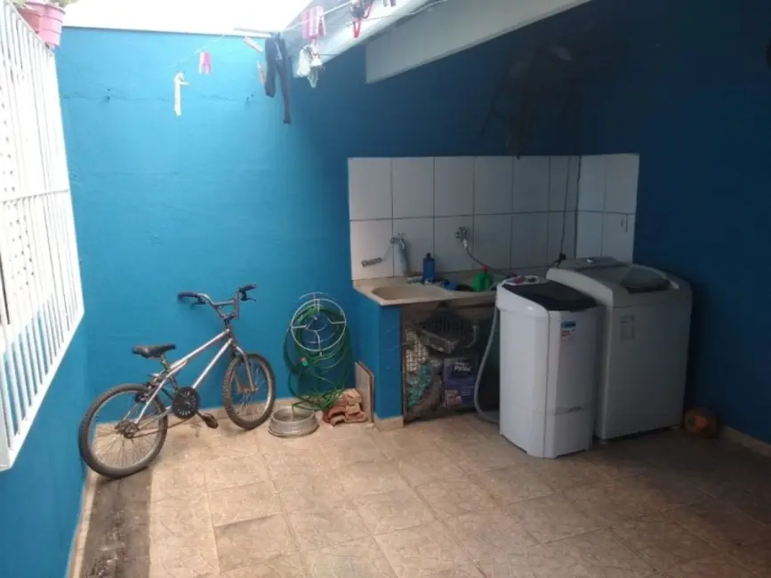 Foto 5 de Casa com 2 quartos à venda, 60m2 em Jardim Bela Vista, Taubate - SP