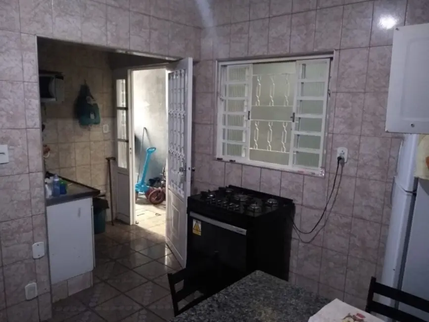 Foto 7 de Casa com 2 quartos à venda, 60m2 em Jardim Bela Vista, Taubate - SP
