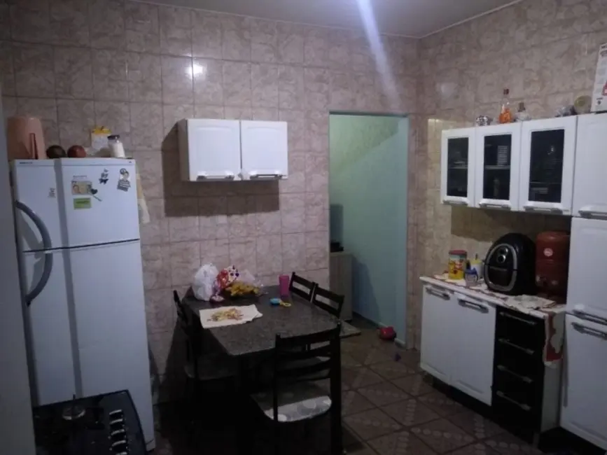 Foto 6 de Casa com 2 quartos à venda, 60m2 em Jardim Bela Vista, Taubate - SP