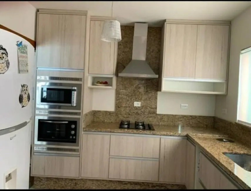 Foto 8 de Casa com 5 quartos à venda, 200m2 em Parque Santo Antônio, Taubate - SP