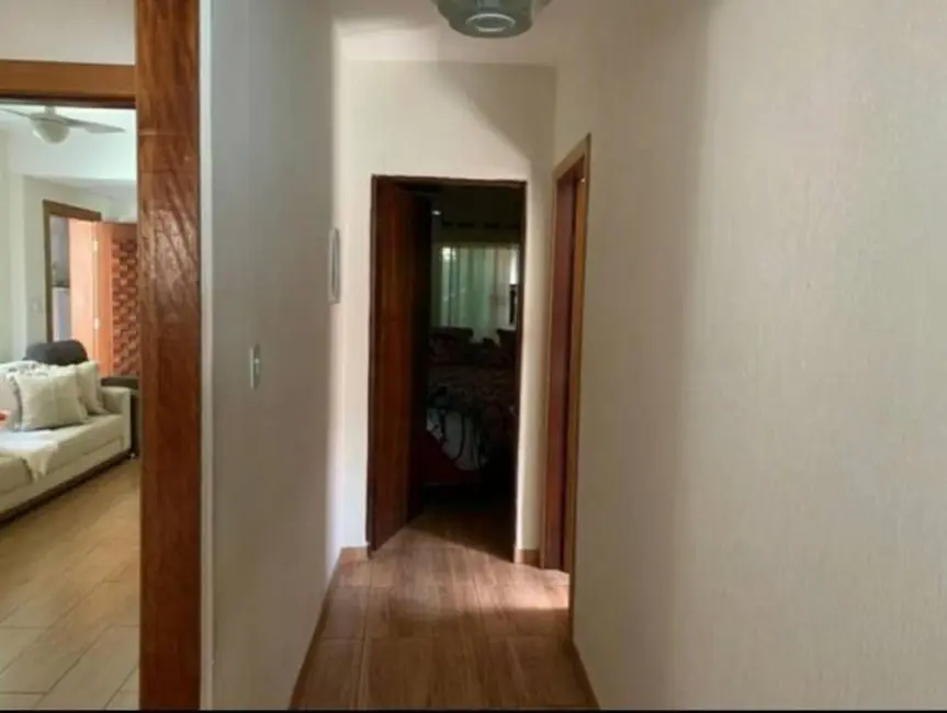 Foto 9 de Casa com 5 quartos à venda, 200m2 em Parque Santo Antônio, Taubate - SP