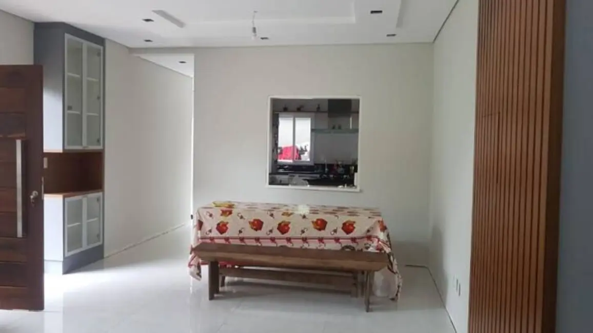 Foto 4 de Casa com 3 quartos à venda, 286m2 em Taubate - SP