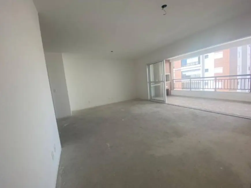 Foto 2 de Apartamento com 3 quartos à venda, 142m2 em Centro, Taubate - SP