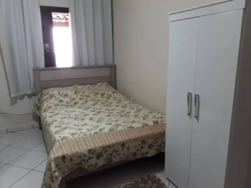 Foto 4 de Sobrado com 4 quartos à venda, 199m2 em Mombaça, Pindamonhangaba - SP