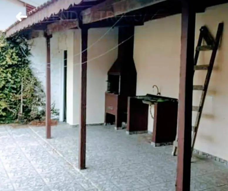 Casa com 3 quartos à venda, 180m2 em Tremembe - SP - imagem 6 Foto 6 de Casa com 3 quartos à venda, 180m2 em Tremembe - SP