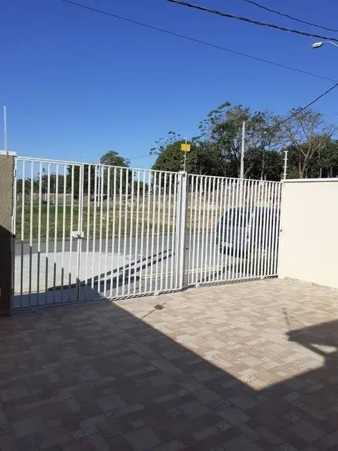 Foto 2 de Casa com 2 quartos à venda, 80m2 em Pindamonhangaba - SP