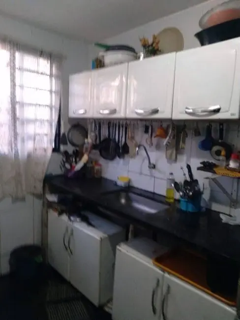 Foto 3 de Casa com 4 quartos à venda, 160m2 em Vila São José, Taubate - SP