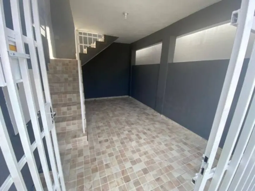 Foto 2 de Sobrado com 2 quartos à venda, 201m2 em Campos Elíseos, Taubate - SP