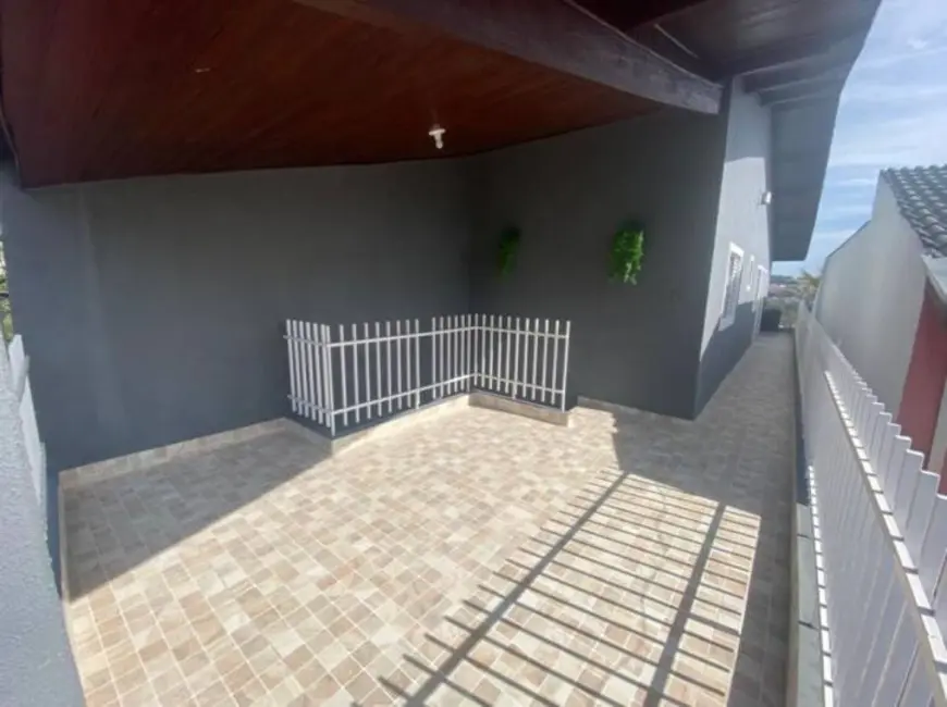 Foto 3 de Sobrado com 2 quartos à venda, 201m2 em Campos Elíseos, Taubate - SP