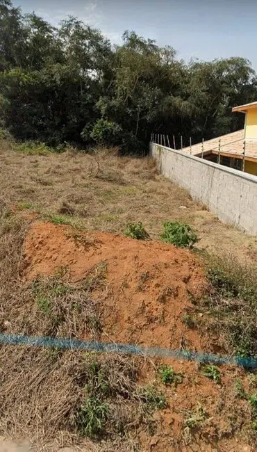 Foto 1 de Terreno / Lote à venda, 345m2 em Barreiro, Taubate - SP